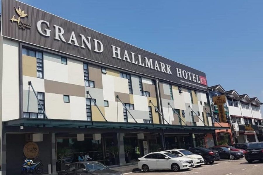 Grand Hallmark Hotel