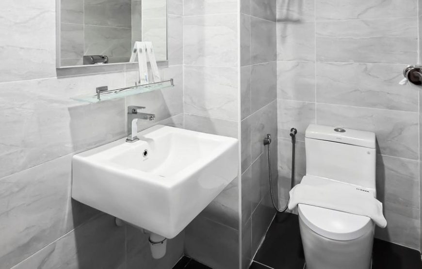 Family Suite (Twin Bed with Living Room)