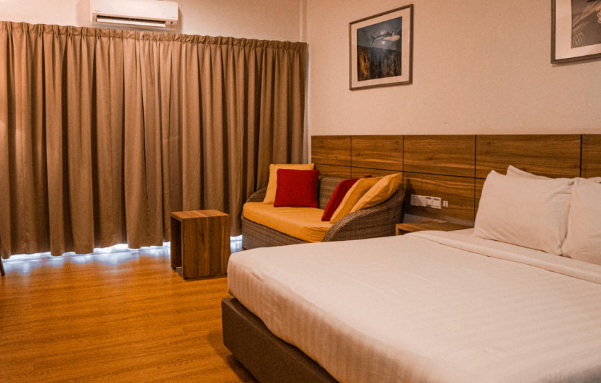 Club Deluxe Single / Twin