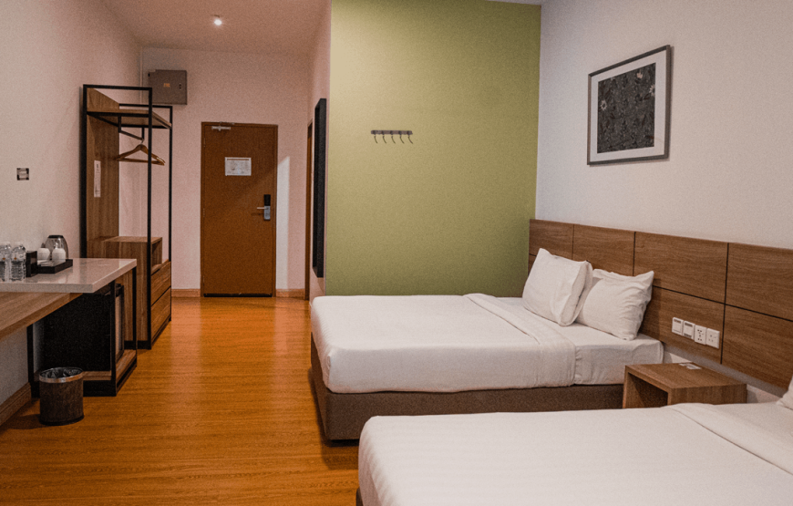 Club Deluxe Single / Twin