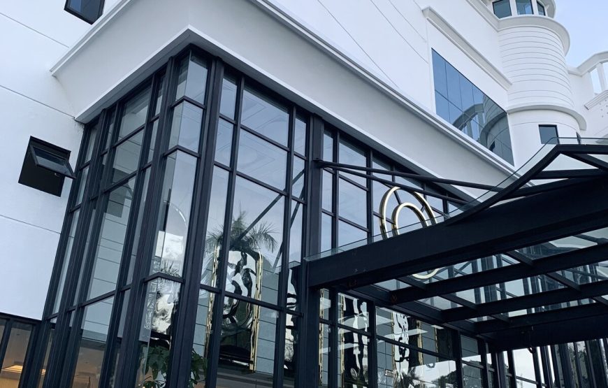 Grand Eska Hotel & Suite