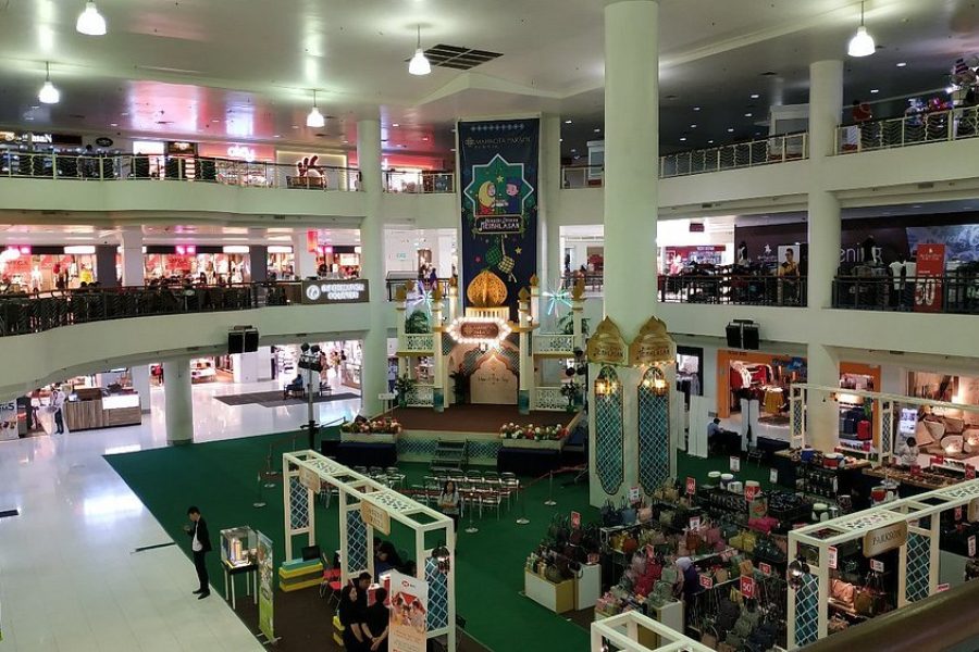 Mahkota Parade