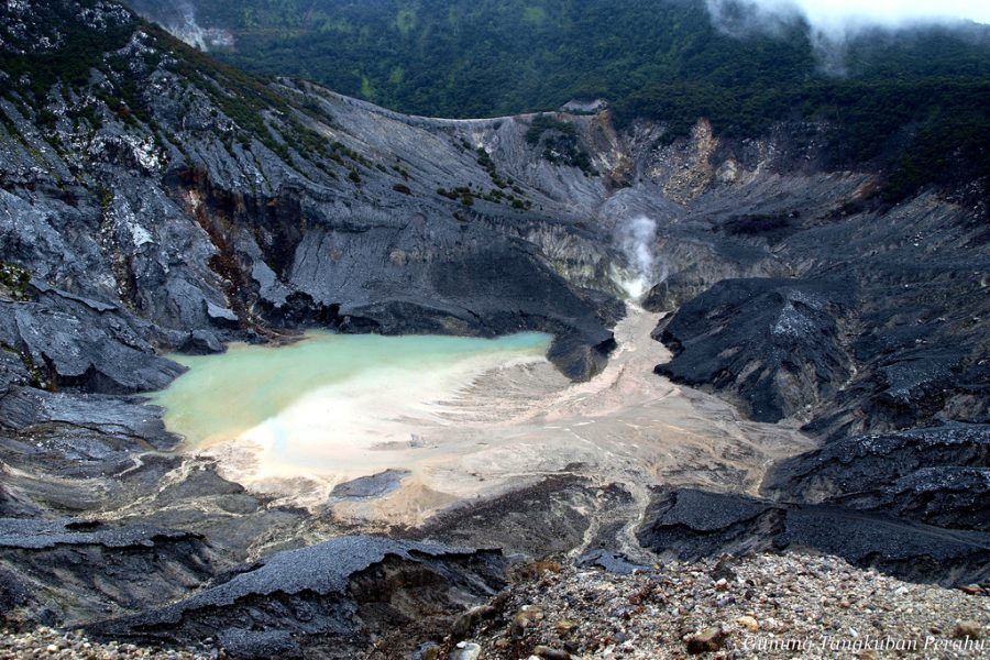 Gunung Tangkuban Perahu